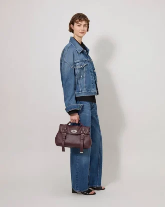 Alexa Black Cherry Natural Grain Damen