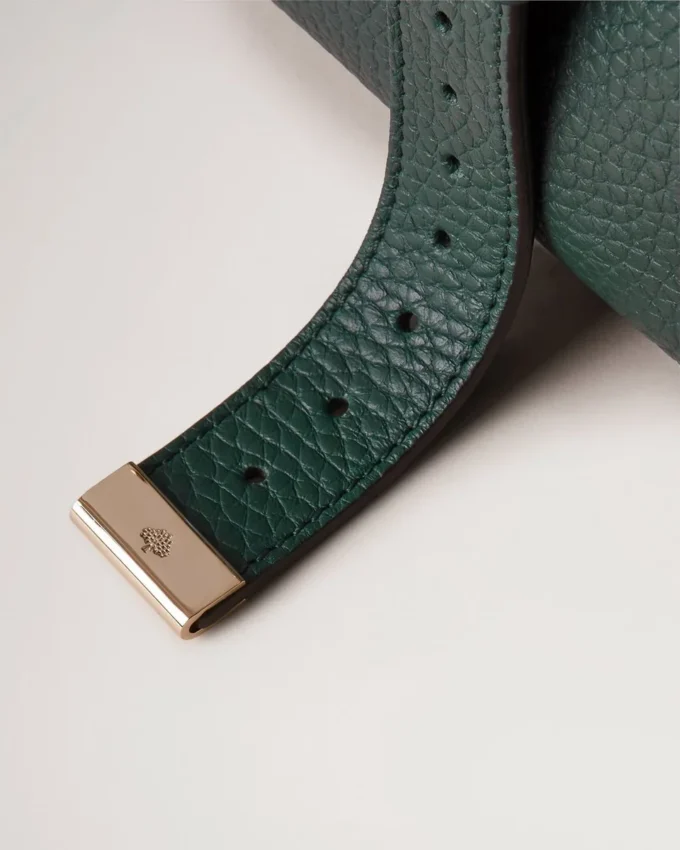 Alexa Mulberry Green Heavy Grain Nachhaltige Ikonen Alexa Mulberry Green Heavy Grain Nachhaltige Ikonen