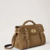 Alexa Salcombe Sandfarbenes Wildleder