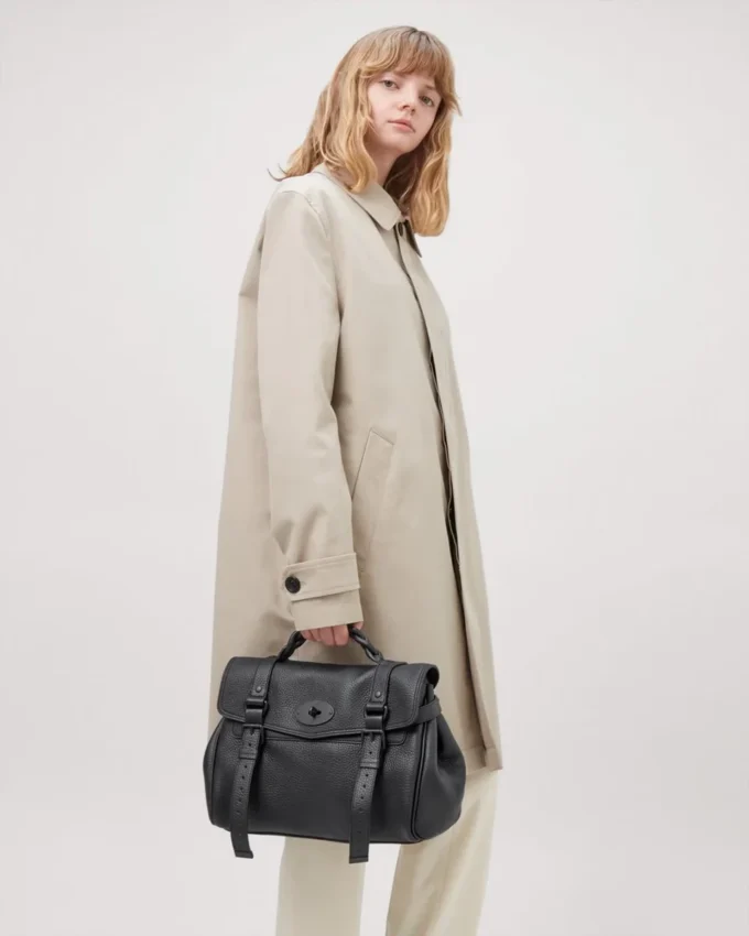 Alexa Schwarz Heavy Grain Lederfamilie