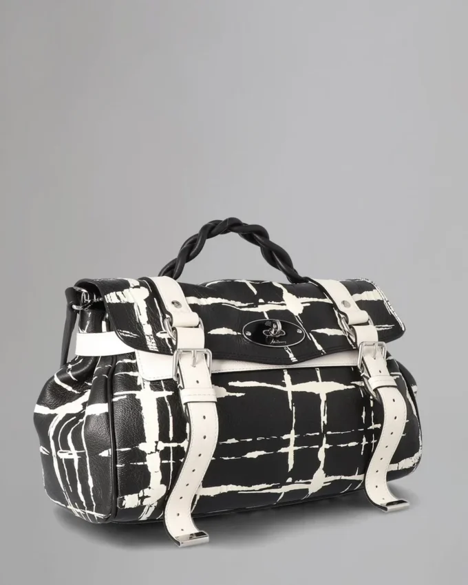 Alexa Secondhand-Taschen mit schwarz-weißem Karomuster