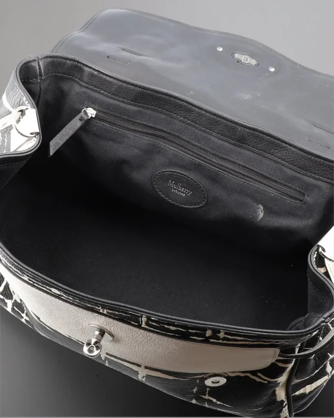 Alexa Secondhand-Taschen mit schwarz-weißem Karomuster