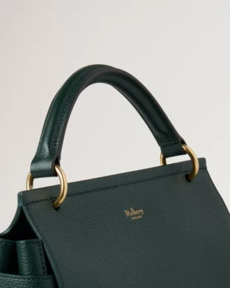 Amberley-Griff in Mulberry Green, klein, klassisches Narbenleder