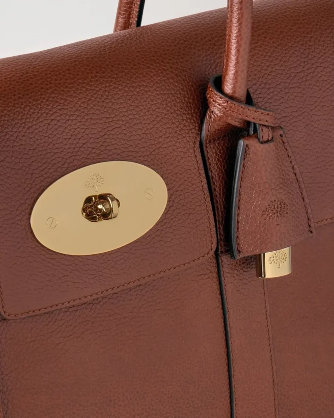 Bayswater in Eiche, kleine Tasche aus Leder mit klassischer Narbung, Mulberry Bayswater in Eiche, kleine Tasche aus Leder mit klassischer Narbung, Mulberry
