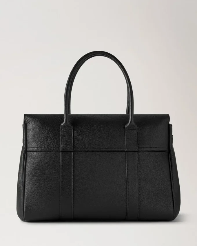 Bayswater in Schwarz & Messing Kleine Tasche mit klassischer Narbung Mulberry Bayswater in Schwarz & Messing Kleine Tasche mit klassischer Narbung Mulberry