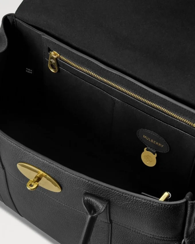 Bayswater in Schwarz & Messing Kleine Tasche mit klassischer Narbung Mulberry Bayswater in Schwarz & Messing Kleine Tasche mit klassischer Narbung Mulberry