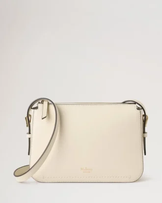 Clovelly Pouch Eggshell Micro Classic Grain Mini- & Micro-Taschen