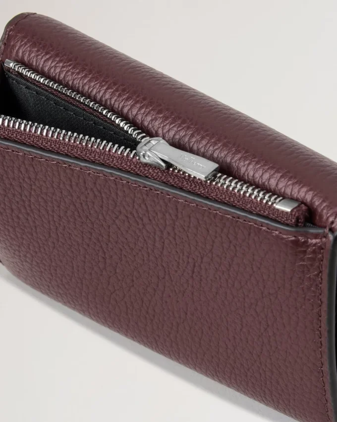 Darley gefaltete Mehrfach-Kartenbrieftasche Black Cherry Small Classic Grain Darley gefaltete Mehrfach-Kartenbrieftasche Black Cherry Small Classic Grain