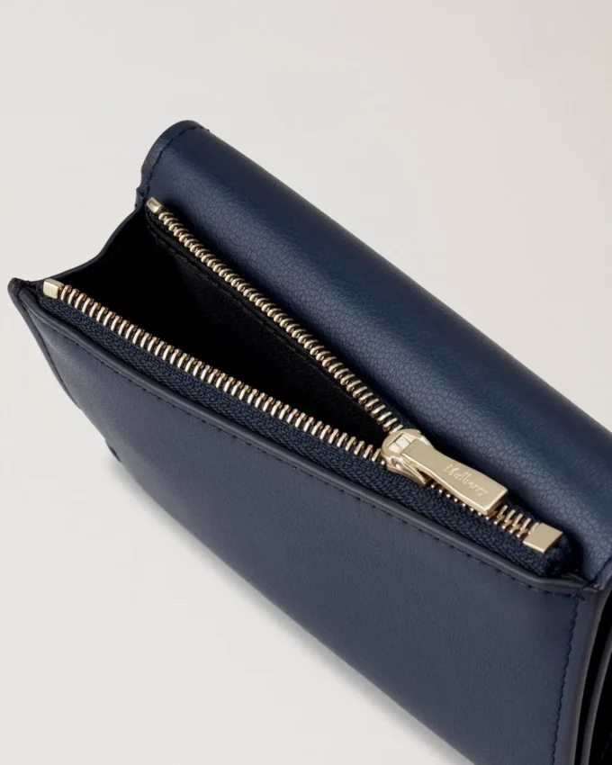 Darley gefaltete Mehrfach-Kartenbrieftasche Night Sky Micro Classic Grain Darley gefaltete Mehrfach-Kartenbrieftasche Night Sky Micro Classic Grain