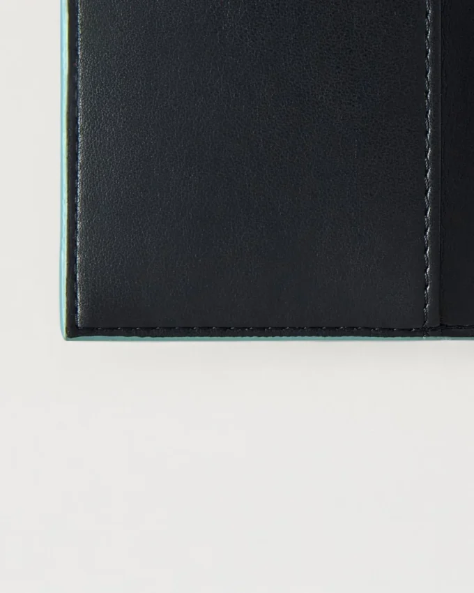 Darley gefaltete Multi-Kartenbrieftasche Marina Blue Small Classic Grain Darley gefaltete Multi-Kartenbrieftasche Marina Blue Small Classic Grain