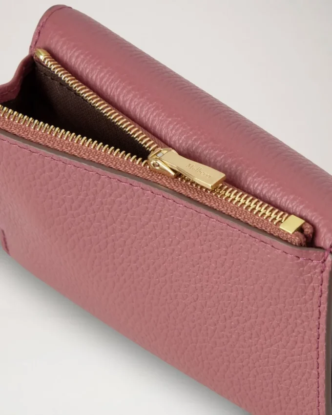 Darley gefaltete Multi-Kartenbrieftasche Pink Scrumpy Small Classic Grain Darley gefaltete Multi-Kartenbrieftasche Pink Scrumpy Small Classic Grain