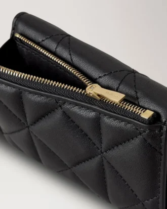 Darley gefaltete Multi-Kartenbrieftasche, schwarz, gestepptes Nappaleder