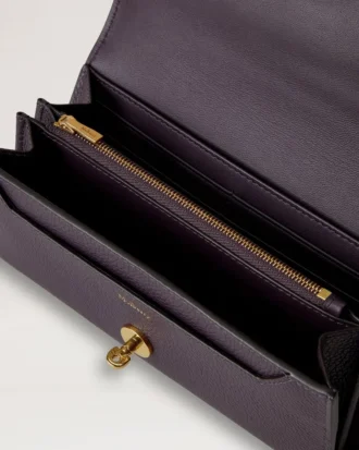Darley Geldbörse Deep Aubergine Small Classic Grain