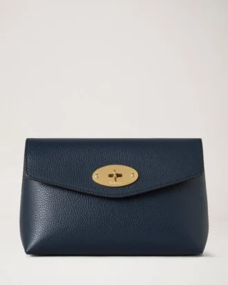 darley kosmetiktasche night sky small classic grain 1 330x413 - Darley Kosmetiktasche Night Sky Small Classic Grain
