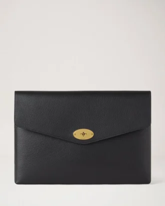 Darley Umschlagtasche Schwarz Small Classic Grain