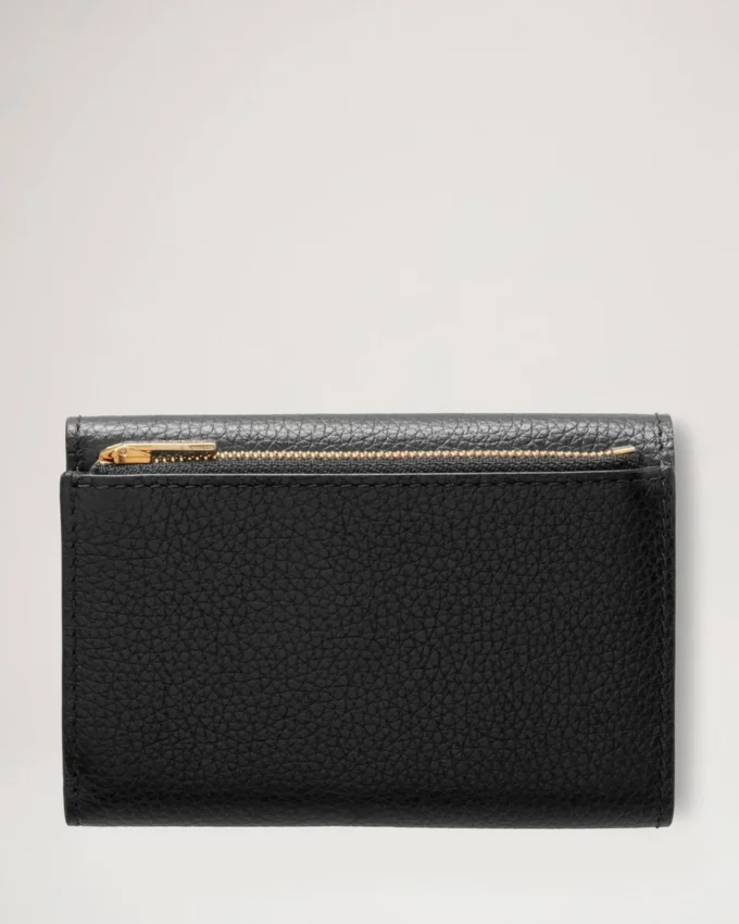 Gefaltete Mehrfach-Kartenbrieftasche, schwarz, klein, klassisches Narbenmuster Gefaltete Mehrfach-Kartenbrieftasche, schwarz, klein, klassisches Narbenmuster