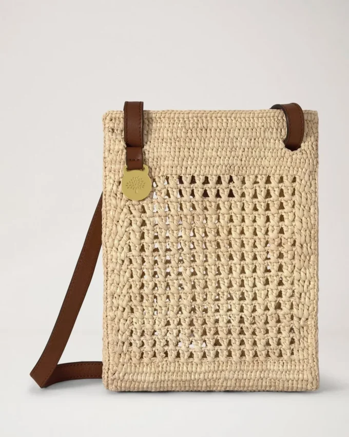 Gehäkelte Umhängetasche aus natürlicher Raffia – Sommerkollektion