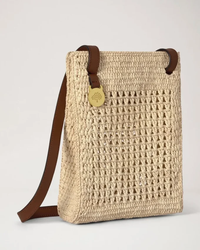 Gehäkelte Umhängetasche aus natürlicher Raffia – Sommerkollektion
