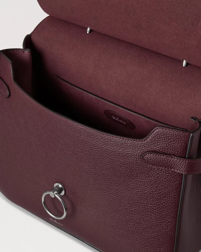 Große Amberley-Tasche mit Tragegriff, Black Cherry, Small Classic Grain