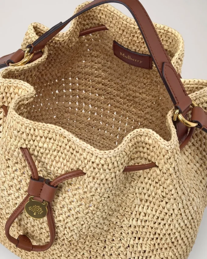 Häkel-Beuteltasche aus natürlicher Häkel-Raffia – Sommerkollektion