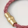 Iris-Armband Pink Scrumpy Small Klassisches Narbleder & plattierter Edelstahl Iris-Armband Pink Scrumpy Small Klassisches Narbleder & plattierter Edelstahl
