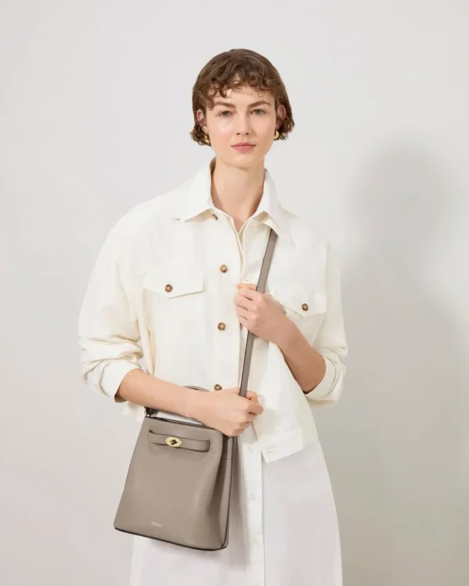 Islington Bucket Cashmere Taupe Small Classic Grain Islington Bucket Cashmere Taupe Small Classic Grain
