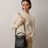 Islington Bucket Schwarz Small Classic Grain Damen Islington Bucket Schwarz Small Classic Grain Damen