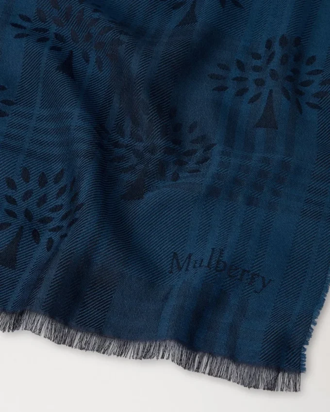 Karierter rechteckiger Schal mit Baummotiv „Night Sky“ aus Wollmischung Karierter rechteckiger Schal mit Baummotiv „Night Sky“ aus Wollmischung