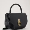 Kleine Amberley-Handtasche mit Tragegriff, schwarzes, geschmeidiges Glattleder Kleine Amberley-Handtasche mit Tragegriff, schwarzes, geschmeidiges Glattleder