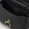 Kleine Amberley-Handtasche mit Tragegriff, schwarzes, geschmeidiges Glattleder Kleine Amberley-Handtasche mit Tragegriff, schwarzes, geschmeidiges Glattleder