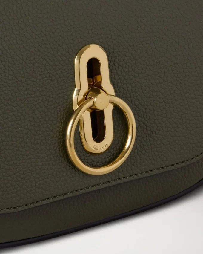 Kleine Amberley-Tasche in Wacholdergrün, kleine klassische Narbung Kleine Amberley-Tasche in Wacholdergrün, kleine klassische Narbung