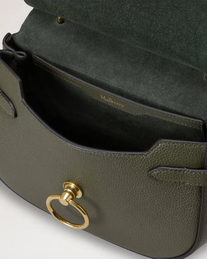 Kleine Amberley-Tasche in Wacholdergrün, kleine klassische Narbung Kleine Amberley-Tasche in Wacholdergrün, kleine klassische Narbung