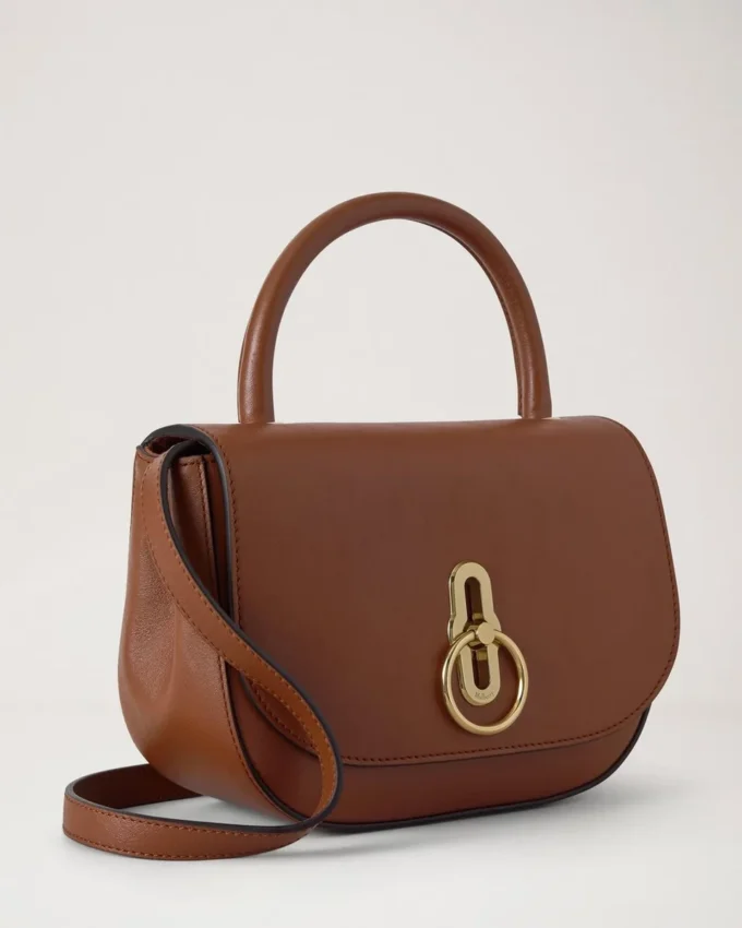 Kleine Amberley-Tasche mit Tragegriff aus geschmeidigem, glattem Eichenleder Kleine Amberley-Tasche mit Tragegriff aus geschmeidigem, glattem Eichenleder