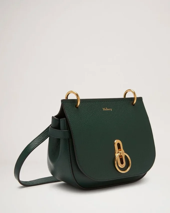 Kleine Amberley-Umhängetasche in Mulberry Green, kleine klassische Narbung Kleine Amberley-Umhängetasche in Mulberry Green, kleine klassische Narbung