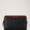 Kleine Kosmetiktasche Schwarz & Cognac Bio-basiertes Scotchgrain Kleine Kosmetiktasche Schwarz & Cognac Bio-basiertes Scotchgrain