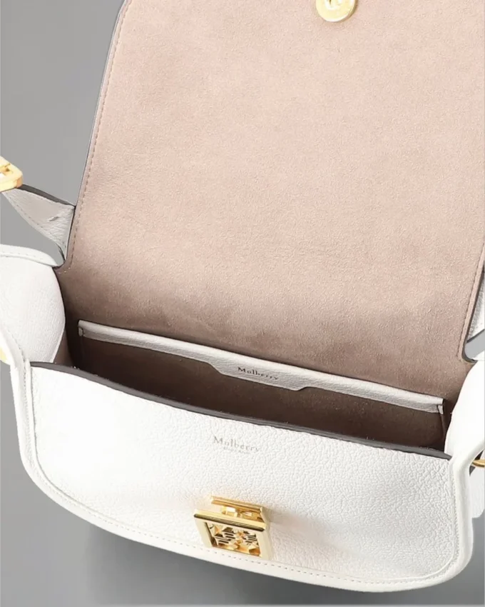 Kleine Sadie-Tasche aus gebrauchtem weißem Ziegenleder mit Print Kleine Sadie-Tasche aus gebrauchtem weißem Ziegenleder mit Print
