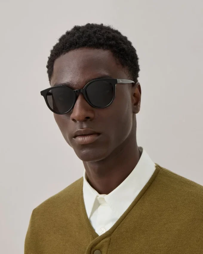 Laurie Sonnenbrille Schwarze Bio-Acetat-Sonnenbrille