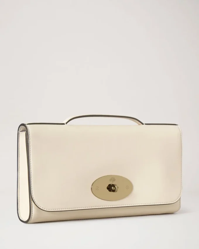 Lily Clutch in Eierschalenfarbe, butterweiches Nappaleder, Damen