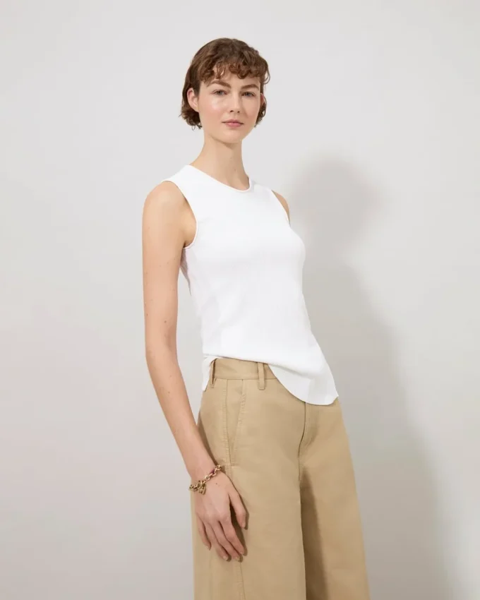 Lily Leder-Kettenarmband Medium Orchid Bloom Small Klassische Narbung & versilberter Edelstahl Lily Leder-Kettenarmband Medium Orchid Bloom Small Klassische Narbung & versilberter Edelstahl
