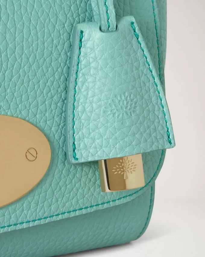 Lily Marina Blue Heavy Grain – Die Auswahl für festliche Anlässe Lily Marina Blue Heavy Grain – Die Auswahl für festliche Anlässe