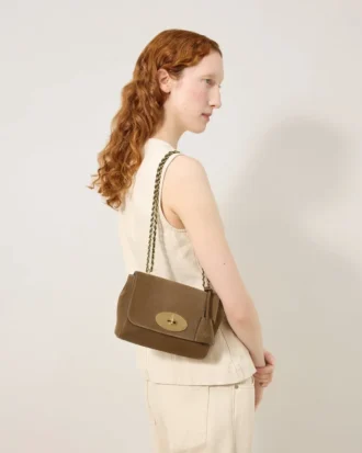 Lily Salcombe Sand Wildleder Damen