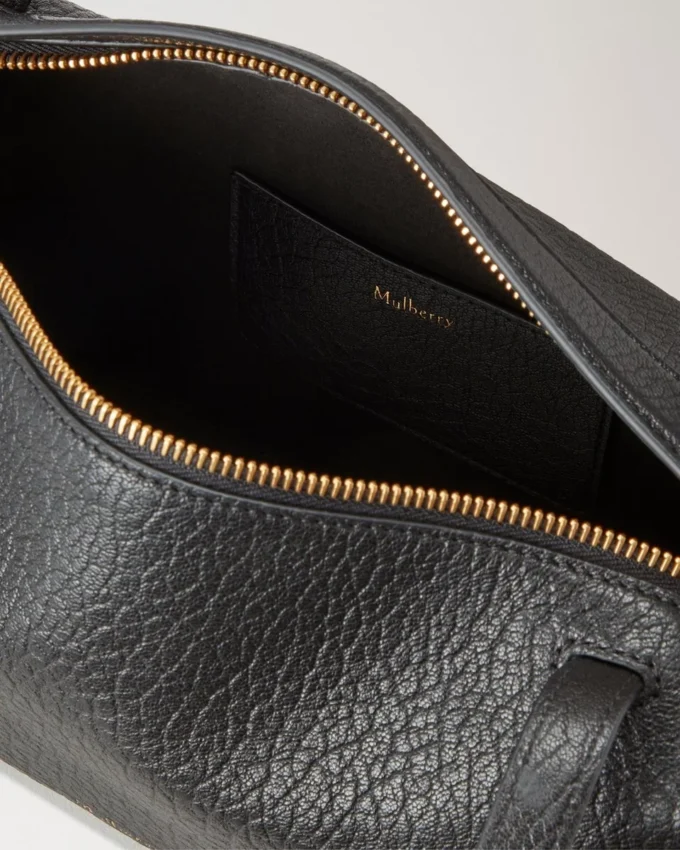 Meadow Kleine Umhängetasche Schwarz Naturnarbe Mini- & Micro-Taschen Meadow Kleine Umhängetasche Schwarz Naturnarbe Mini- & Micro-Taschen