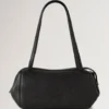 Meadow Kleine Umhängetasche Schwarz Naturnarbe Mini- & Micro-Taschen Meadow Kleine Umhängetasche Schwarz Naturnarbe Mini- & Micro-Taschen
