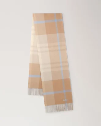 Merinowollschal mit kleinem Karomuster in Camel & Poplinblau