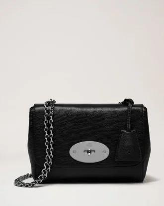 Mulberry Lily aus schwarzem, glänzendem Ziegenleder mit silberfarbenen Details