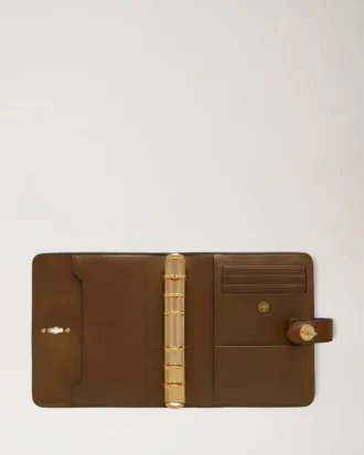 Postman’s Lock Agenda Oak Small Classic Grain Herren