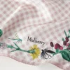 Quadratischer Schal – Riverside Floral Blossom Pink Seidentwill Quadratischer Schal – Riverside Floral Blossom Pink Seidentwill