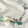 Quadratischer Schal – Riverside Floral Eggshell Seidentwill Quadratischer Schal – Riverside Floral Eggshell Seidentwill