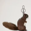 Schlüsselanhänger – Eichhörnchen, mehrfarbiges Leder und Lammfell