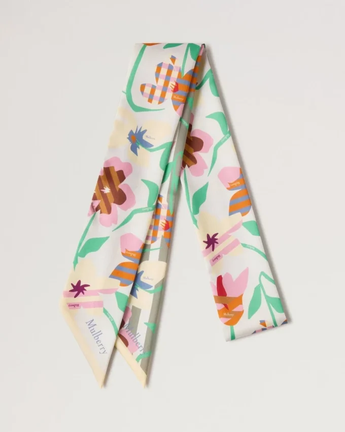 Schmaler Schal – Grafisches Blumenmuster Leinengrün & Buttermilch Recyceltes Polyester Schmaler Schal – Grafisches Blumenmuster Leinengrün & Buttermilch Recyceltes Polyester